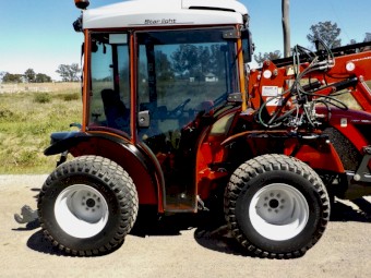 Antonio Carraro ERIGIT 100/TRX 9800 4x4 87hp Agricultural Farm Tractor