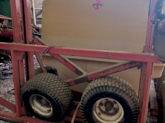 Hardi 2400ltr trailing sprayer