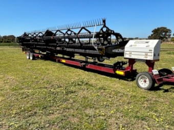 2010 MacDon 40ft 2152/D60 Front