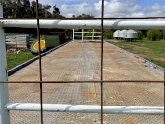 Under Auction - (A237) 41' Fruehaf Triaxle Trailer 