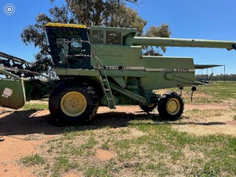 John Deere 7720 4WD