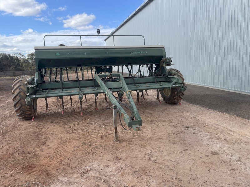 John Shearer 27 Run 6 Row Direct Drill Combine on 10 inch spacing