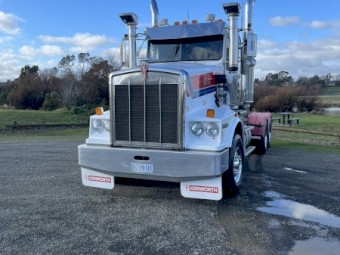 2004 Kenworth T650 Prime Mover