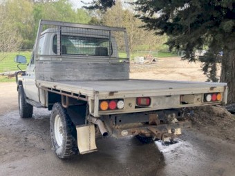 2000 Toyota Landcruiser Tray Ute