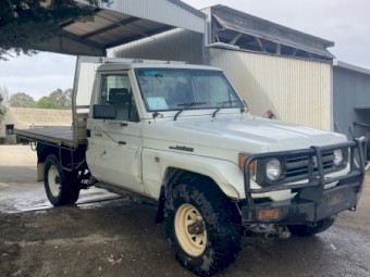 2000 Toyota Landcruiser Tray Ute
