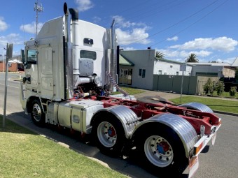 Kenworth K104