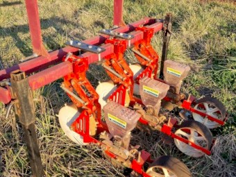 JANG Multi Row SEEDER with Seed Wheels