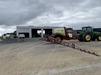 Hardi Navigator 5028 Boom Spray