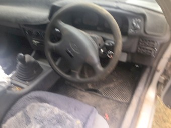 Manual Ford XH 1 tonne Ute