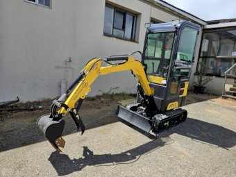 FF Industrial Mini Excavator with Canopy - BRAND NEW!! Unit 4