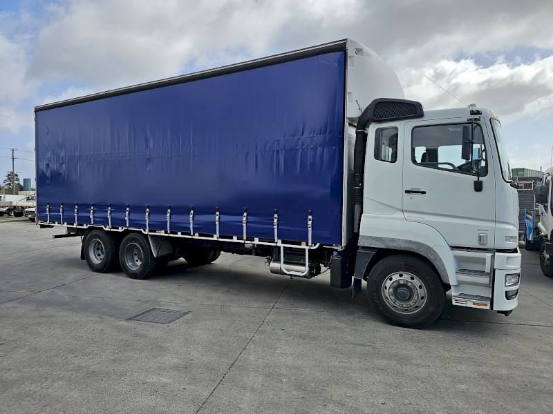 ## Price Reduction ## Mitsubishi Fuso 2015 FV 500 Curtainsider