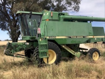 John Deere 9500