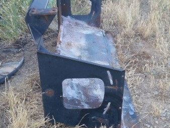 FEEDER HOUSE ADAPTER