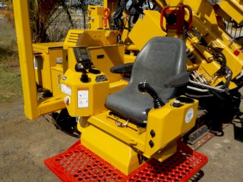 Vermeer PD10 Tracked PILE DRIVER/PIER DRIVER/POST DRIVER/POST RAMMER