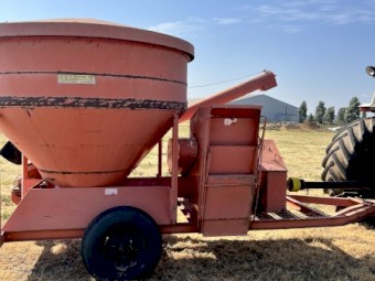 Allbulk 1 tonne mixer with Hammer Mill