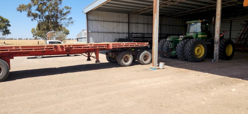 Hay Trailer    Tractor drawn