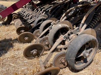 2007 Abati Titanium  26-07 Single Disc Seeder