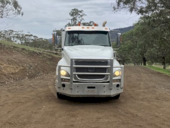 2010 CAT CT 630 Prime Mover