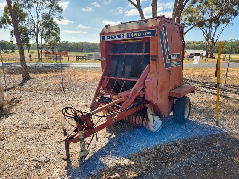 Gehl 1460 round baler