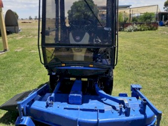 Iseki SF370 Commercial 4x4 Mower