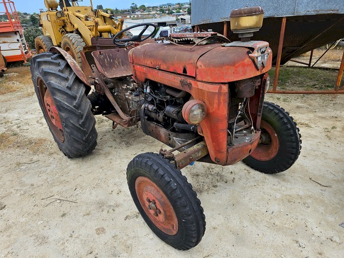 Massey Ferguson Mf30 Tractor Farm Tender