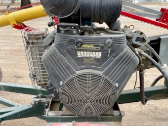 Grain Commander 5610 Self Propelled Auger