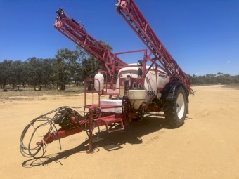 2010 Croplands Pegasus 5000 Boom Spray