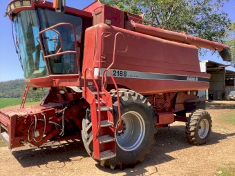Case IH 2188 Header with 30ft 1010 Front