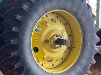 WANTED 20.8R38 or 520/85R38 Tractor Tyres