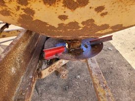 Trailing Fertilizer Spreader