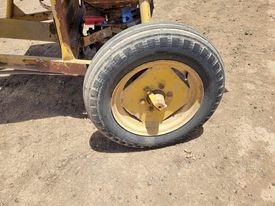 Trailing Fertilizer Spreader