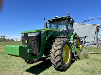 John Deere 8310R Tractor