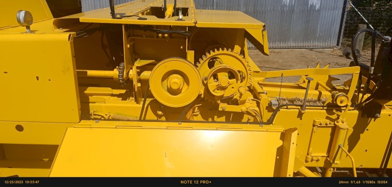 2017 New Holland BC5070 square baler