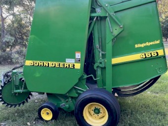 John Deere 466 Silage Special