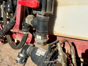 2010 Croplands Pegasus series 2 sprayer