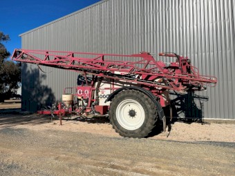 2010 Croplands Pegasus series 2 sprayer