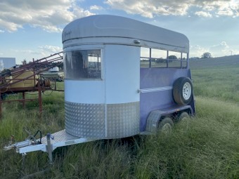 2004 Olympic Horse Float