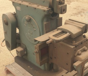 Elliott Invicta 4M Shaper Machine