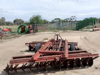 26 Plate Jarrett Offset Plough 
