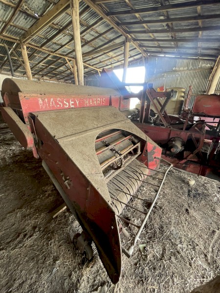 Massey Harris 701 square baler (motorised)