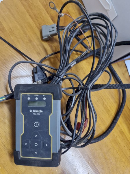 Trimble TDL450 Radio + Harness
