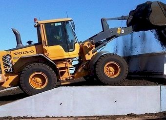 Freestanding 2m high Concrete L-Block Retaining Walls for Bunkers, Shed Walls, Loading Ramps Ag-Crete