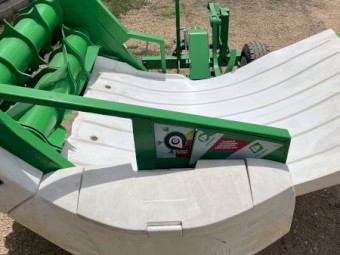 2019 Hustler Rolls and Large Squares Feeder