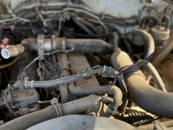 2000 Nissan Patrol Utility