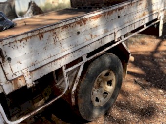 2000 Nissan Patrol Utility