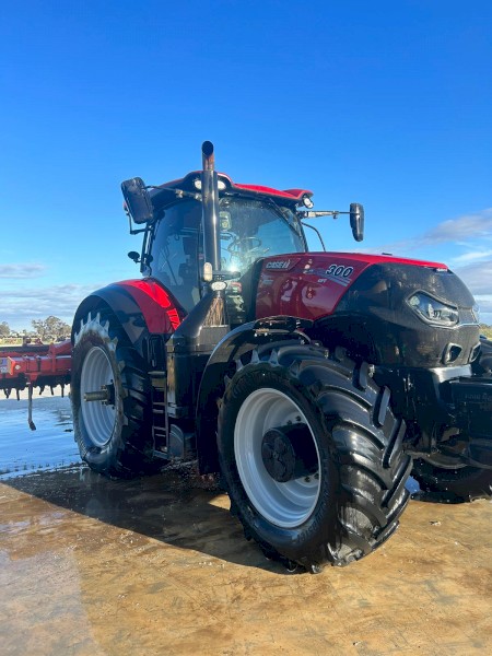 2017 Case IH Optum 300 Tractor