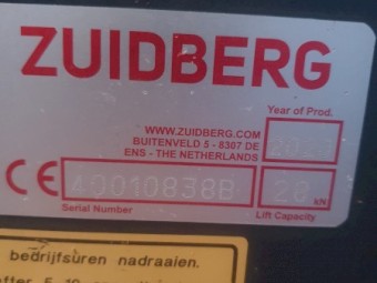 Kubota M100GX Tractor