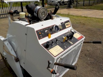 MECO Walk-Behind Diesel Walk-Behind Pedestrian Concrete/Pavement/Road Saw