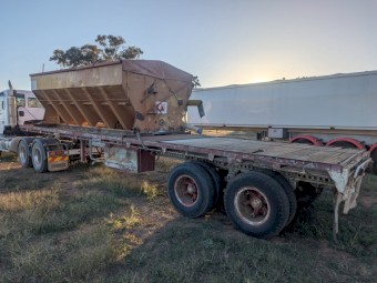 Cole Grouper and Bogie semi trailer