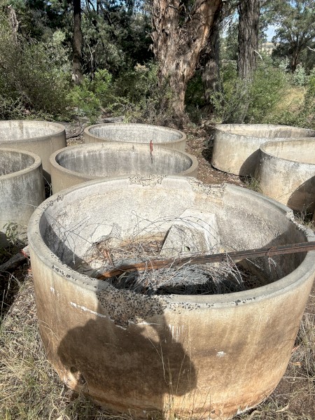 12 Concrete water Troughs 